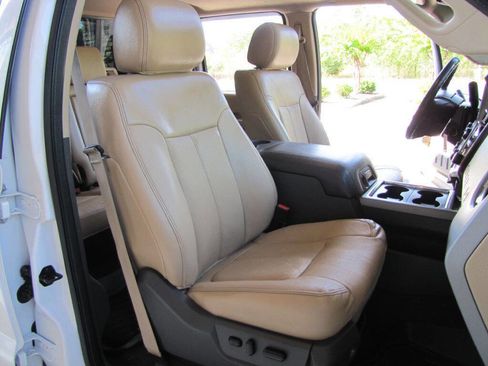 Used 2016 Ford F350 Lariat w/ Lariat Ultimate Package image 24