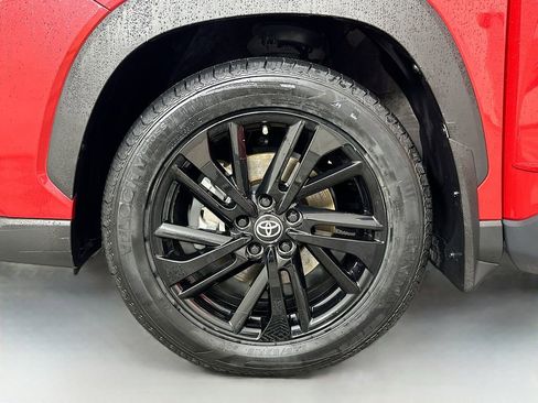 Used 2024 Toyota Corolla Cross AWD Hybrid image 30