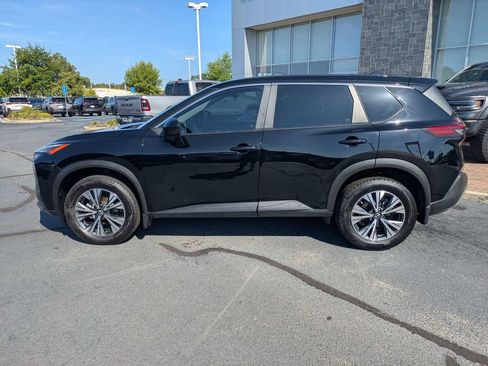 Used 2023 Nissan Rogue SV AWD/4WD image 8