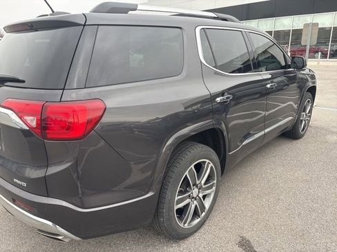 Used 2017 GMC Acadia Denali w/ Technology Package image 3