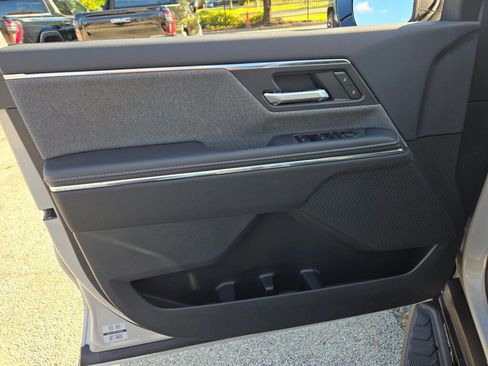 New 2026 GMC Sierra EV Elevation image 21