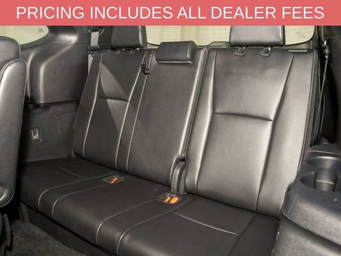 Used 2024 Toyota Highlander XSE AWD/4WD image 11