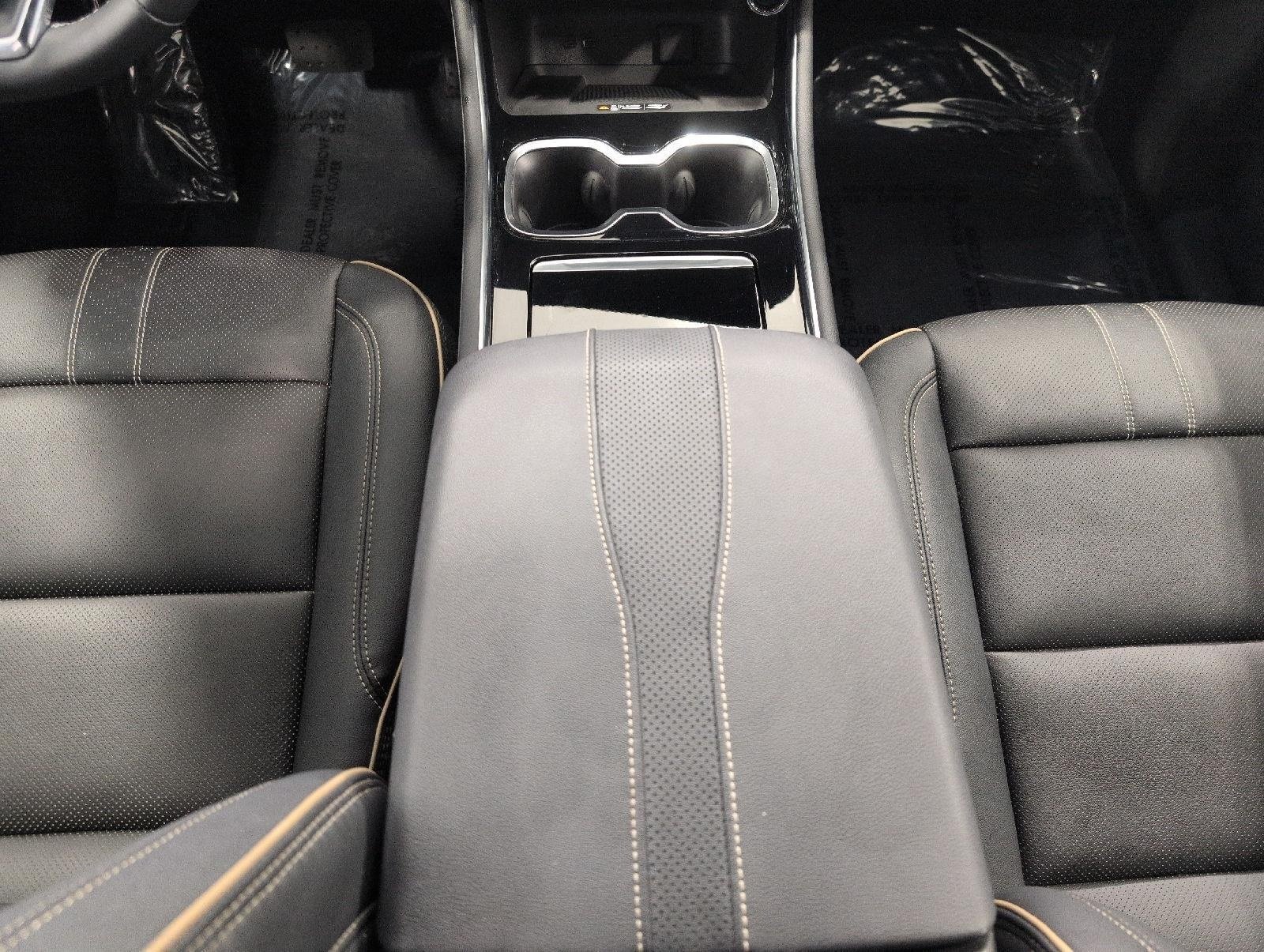 Used 2026 Chevrolet Traverse High Country w/ LPO, Floor Liner Package AWD/4WD image 16