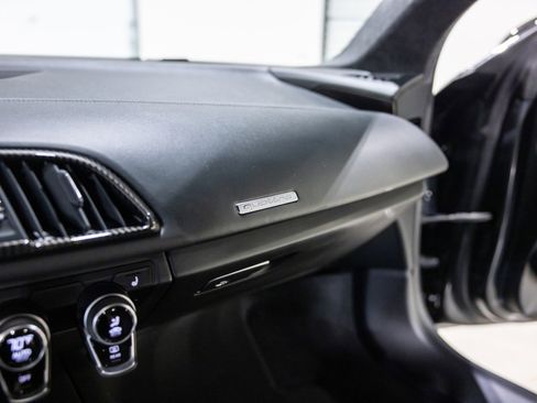 Used 2018 Audi R8 V10 plus image 43