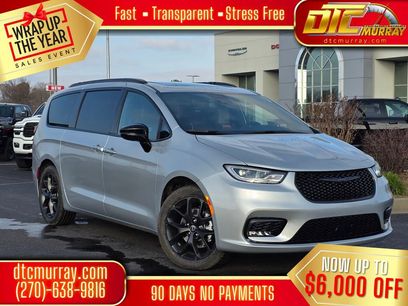 New 2026 Chrysler Pacifica Limited