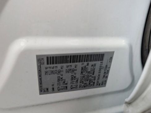 Used 2024 Nissan Rogue SV image 27