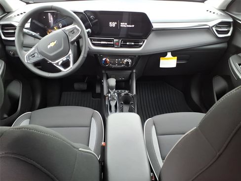 New 2026 Chevrolet TrailBlazer LT w/ LT Cold Weather Package image 12