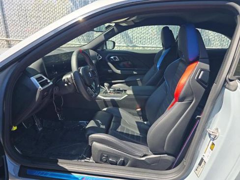 Used 2025 BMW M2 w/ Lighting Package RWD image 6