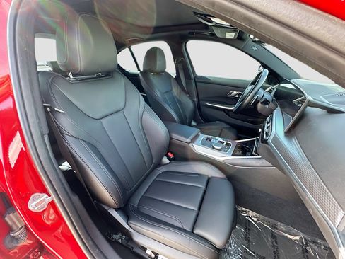 Used 2023 BMW 330i Sedan w/ M Sport Package RWD image 28