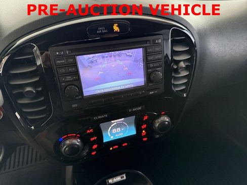 Used 2013 Nissan Juke NISMO image 17