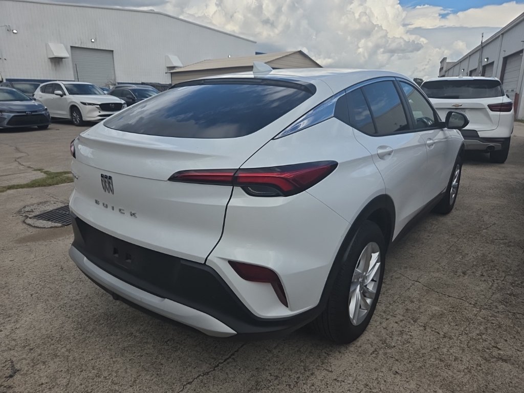 Used 2026 Buick Envista Preferred FWD image 9