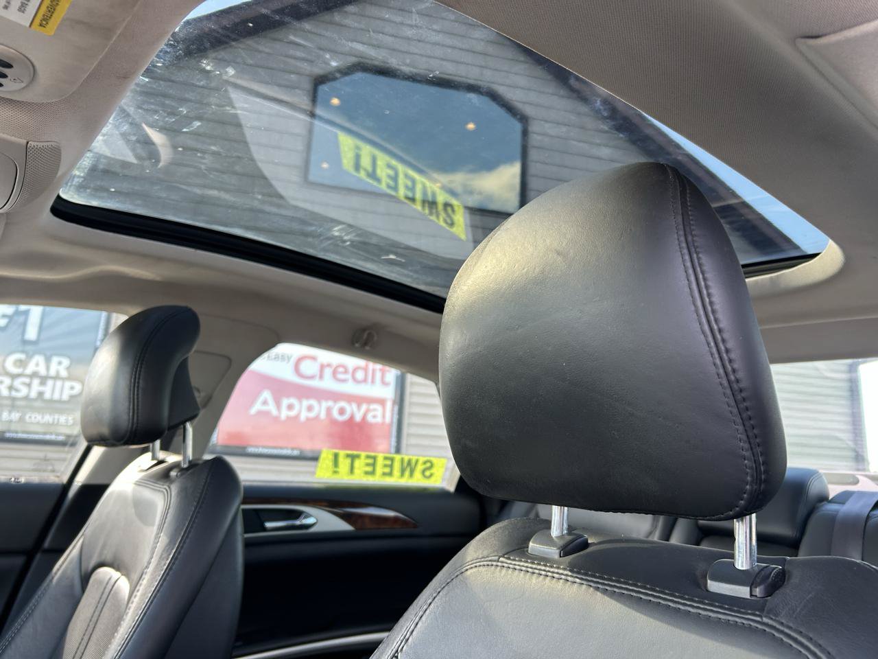 Used 2014 Lincoln MKZ Hybrid FWD image 18