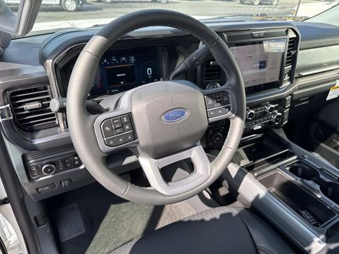 New 2026 Ford F350 Lariat w/ Lariat Premium Package AWD/4WD image 13