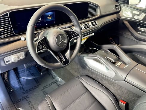 New 2026 Mercedes-Benz GLE 580 4MATIC image 9