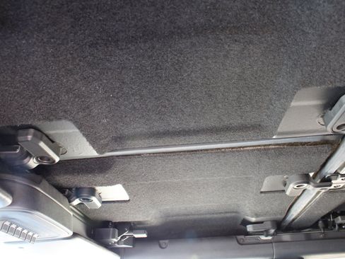 Used 2021 Ford Bronco First Edition AWD/4WD image 37