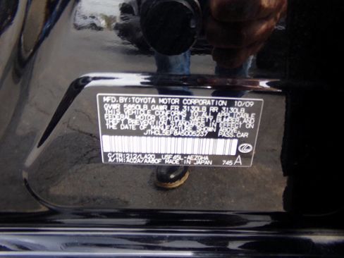 Used 2010 Lexus LS 460 AWD image 53