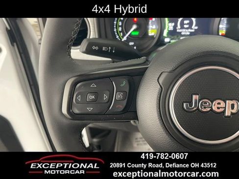 Used 2025 Jeep Wrangler Unlimited Sport S 4xe AWD/4WD image 40
