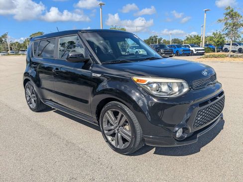 Used 2016 Kia Soul + w/ Tarmac Special Edition FWD image 2