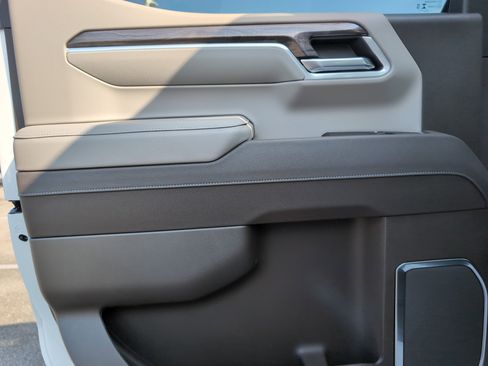 New 2026 Chevrolet Silverado 1500 LTZ image 29