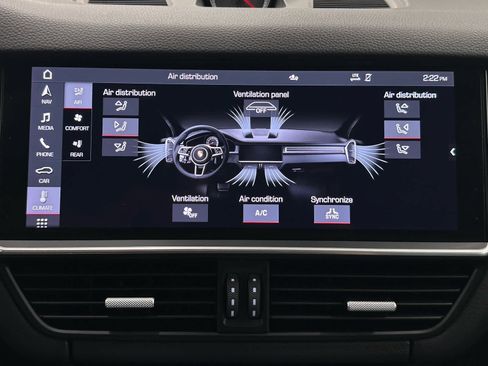 Used 2021 Porsche Cayenne AWD/4WD image 37
