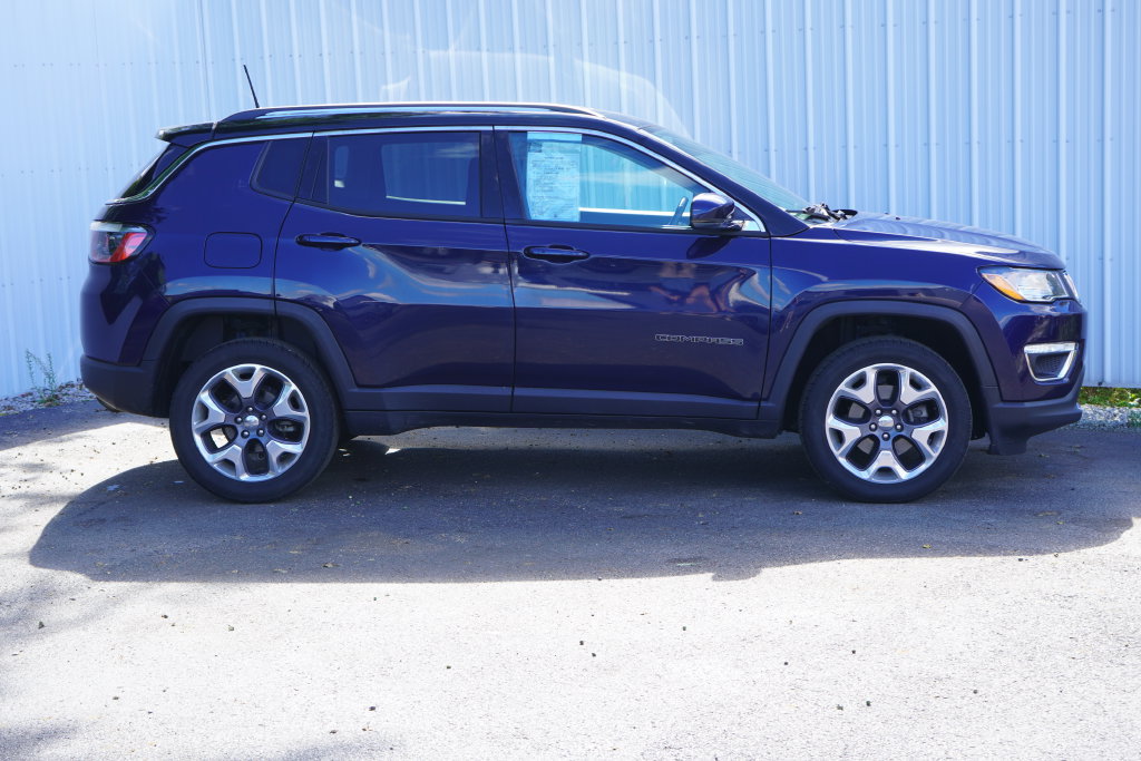 Used 2021 Jeep Compass Limited AWD/4WD image 2