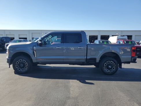 Used 2024 Ford F250 Platinum image 6