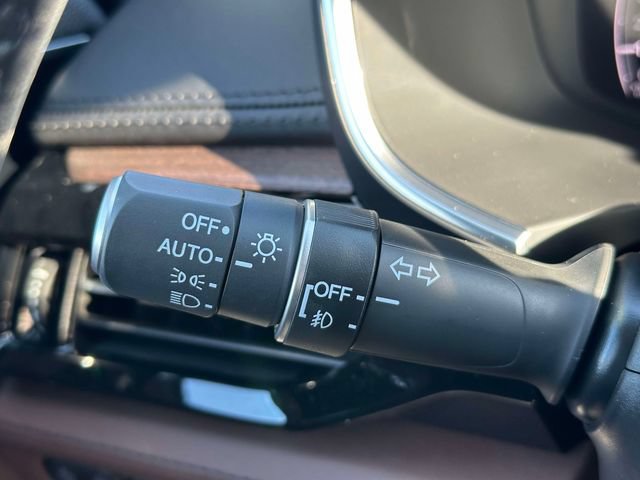 Used 2026 Acura MDX w/ Advance Package AWD/4WD image 26