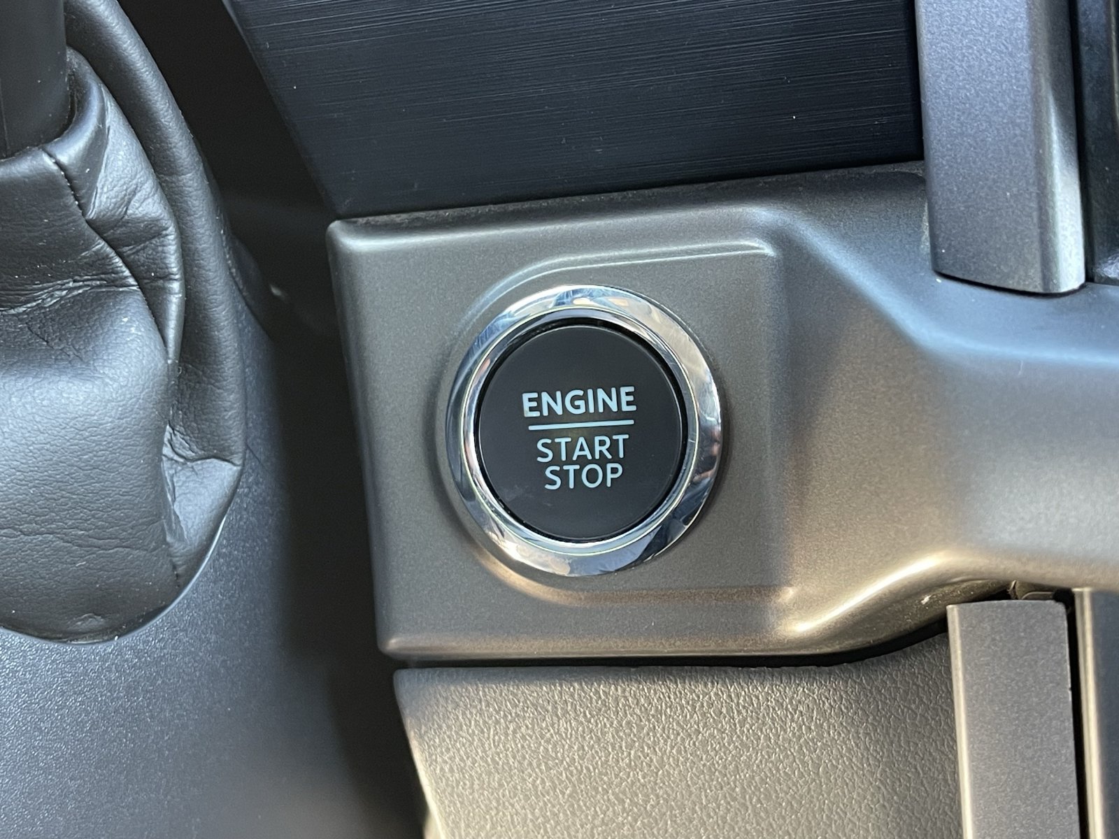 Certified 2024 Ford F150 XLT w/ Equipment Group 302A MID AWD/4WD image 34