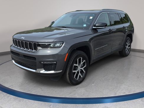 Used 2025 Jeep Grand Cherokee L Limited image 1