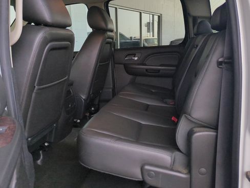 Used 2014 GMC Sierra 2500 Denali AWD/4WD image 13