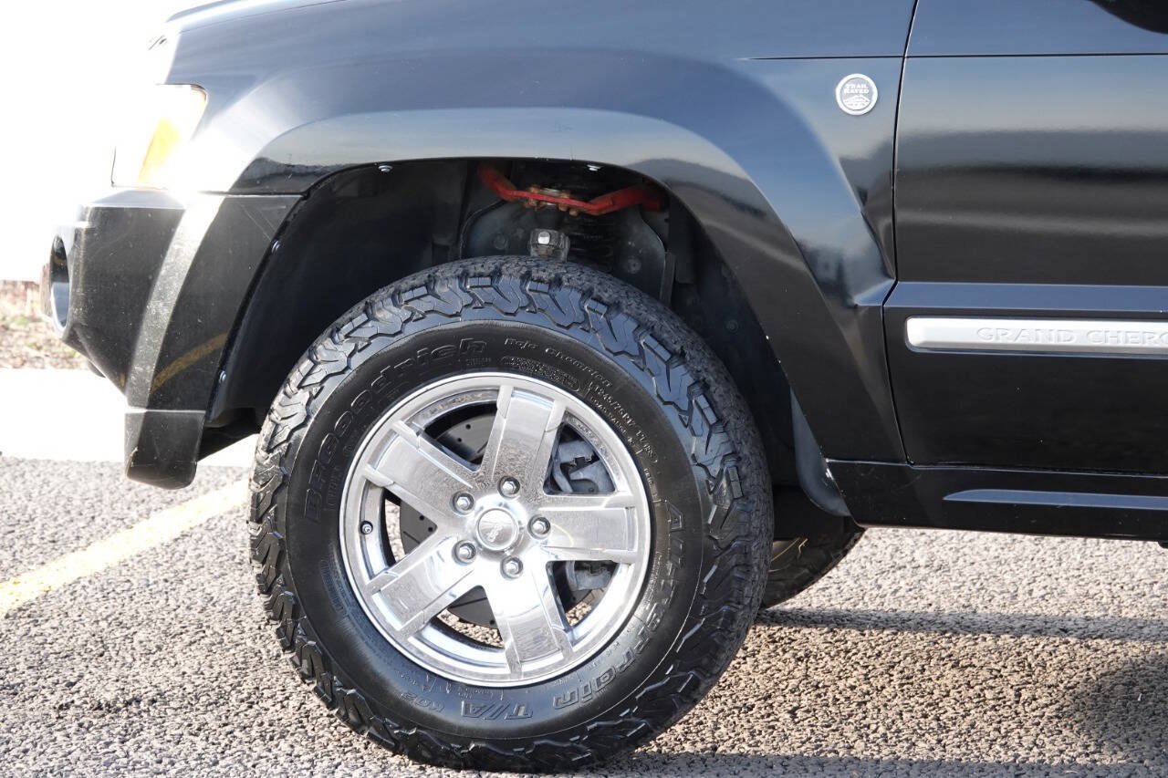 Used 2007 Jeep Grand Cherokee Overland AWD/4WD image 15