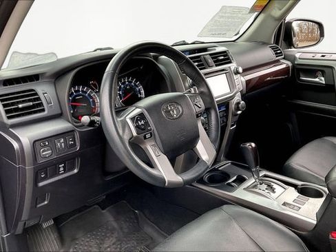 Used 2016 Toyota 4Runner Limited image 12