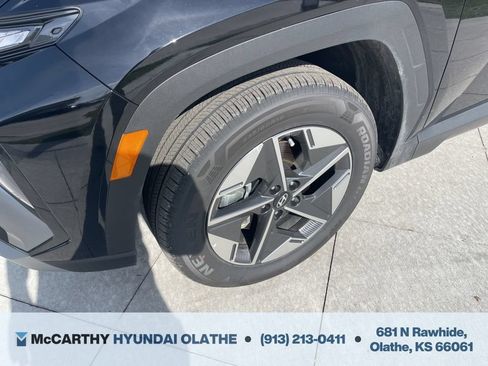 Used 2025 Hyundai Tucson SEL w/ Tow & Go Package AWD/4WD image 17