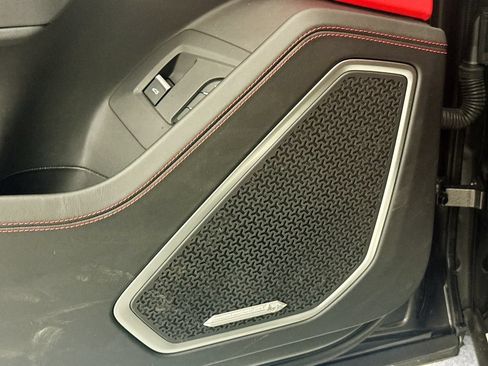 Used 2024 Lamborghini Urus S AWD/4WD image 19