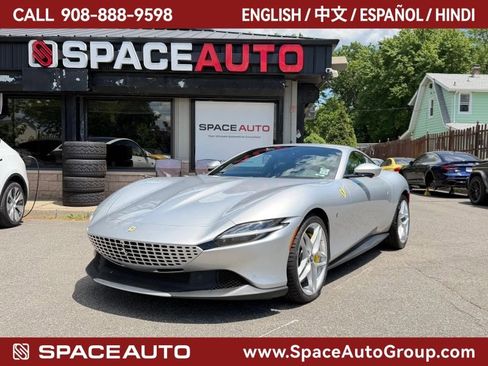 Used 2021 Ferrari Roma RWD image 1