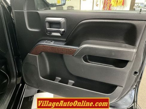 Used 2016 GMC Sierra 1500 SLE w/ SLE Value Package AWD/4WD image 36