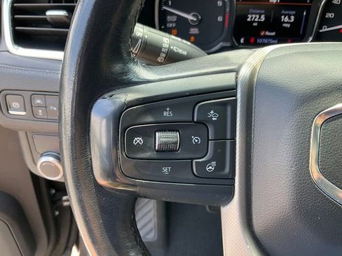 Used 2021 GMC Yukon XL Denali RWD image 11
