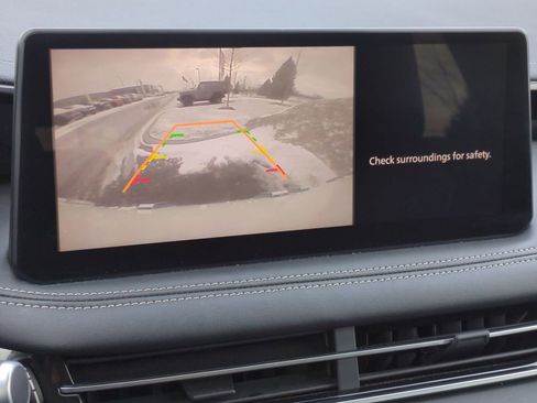 Used 2023 INFINITI QX60 Pure image 31