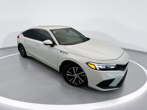 Used 2024 Honda Civic LX image 1