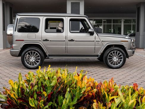 Used 2020 Mercedes-Benz G 550 image 40
