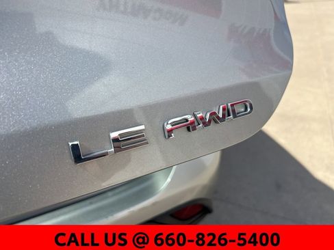 Used 2024 Toyota Highlander LE image 13