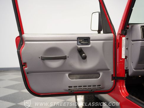 Used 1997 Jeep Wrangler Sport AWD/4WD image 38
