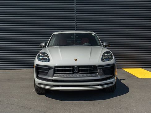 New 2026 Porsche Macan Turbo AWD/4WD image 6