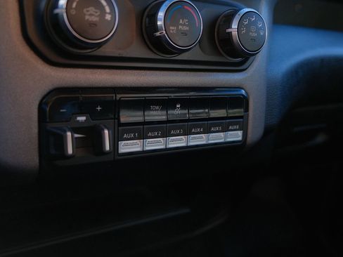 Used 2019 RAM 2500 Tradesman image 25