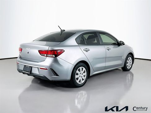 Used 2023 Kia Rio S image 5