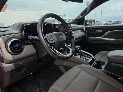 Used 2025 Chevrolet Colorado ZR2 w/ ZR2 Bison Edition AWD/4WD image 14