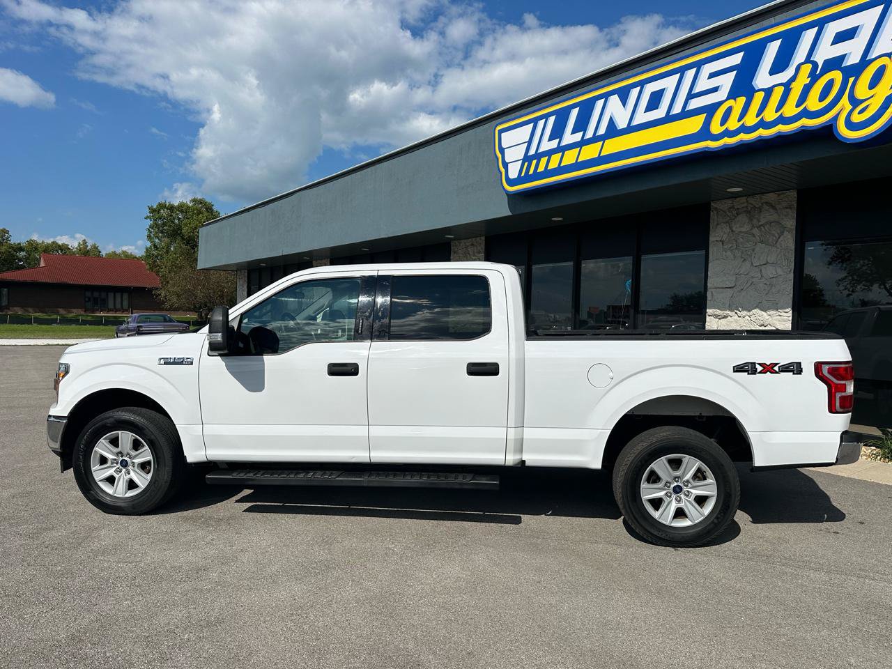 Used 2018 Ford F150 XLT w/ Max Trailer Tow Package AWD/4WD image 4