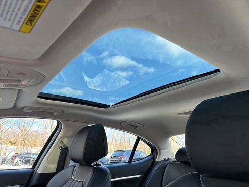 Used 2026 Genesis G70 2.5T Prestige image 30