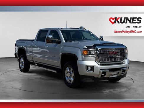 Used 2018 GMC Sierra 3500 Denali w/ Duramax Plus Package AWD/4WD image 1