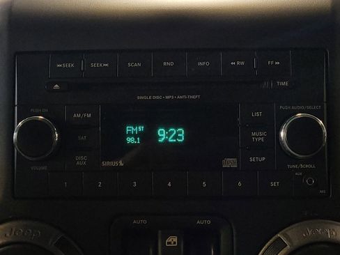 Used 2015 Jeep Wrangler Unlimited Sport w/ Quick Order Package 24S image 25